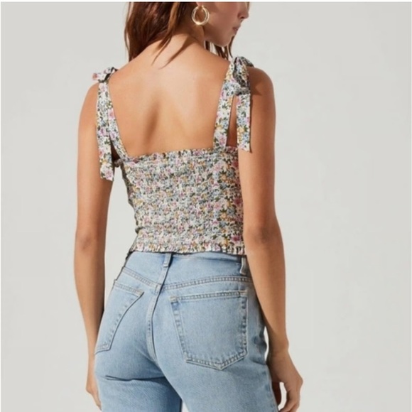 ASTR Floral Tie Cami - Pink and Blue | M - Picture 2 of 5